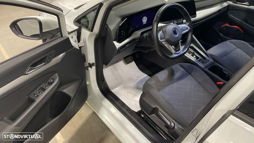 VW Golf 1.5 TGI DSG Life - 5