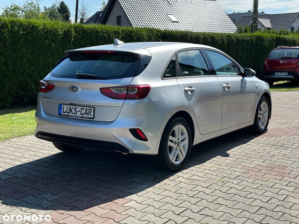 Kia Ceed 1.4 L Business Line Plus - 8