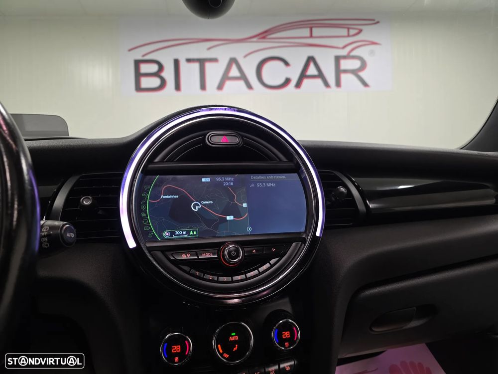 MINI 3 Portas Cooper D 60 Years Chili - 56