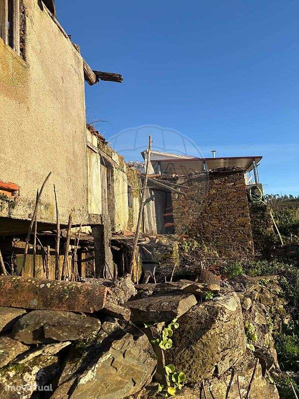 Moradia T2 para venda - Grande imagem: 3/7