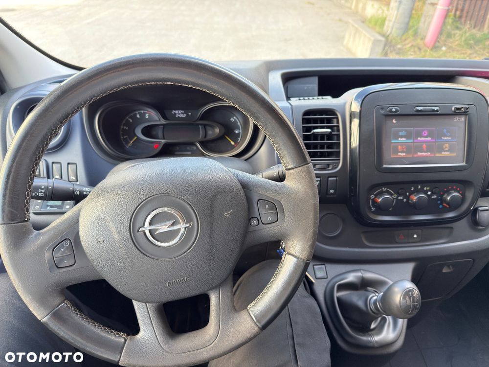 Opel Vivaro - 9
