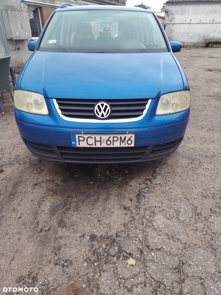Volkswagen Touran - 3