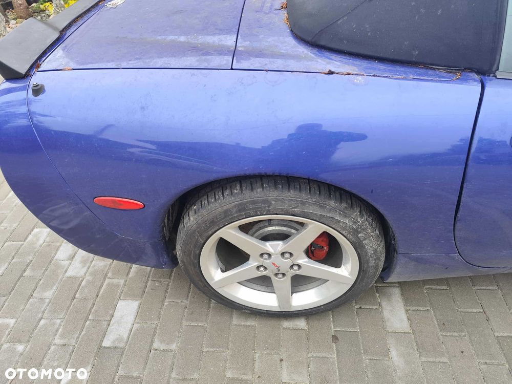 Chevrolet Corvette C5 cabrio / Z06 błotniki tylne