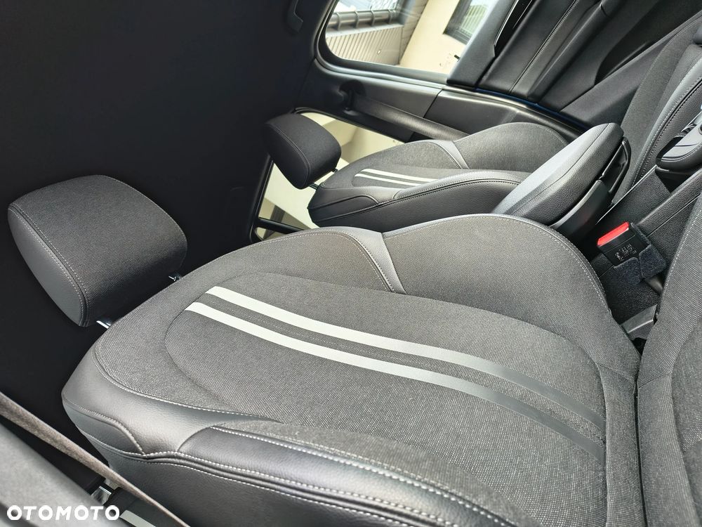 BMW X1 sDrive20i Sport - 18