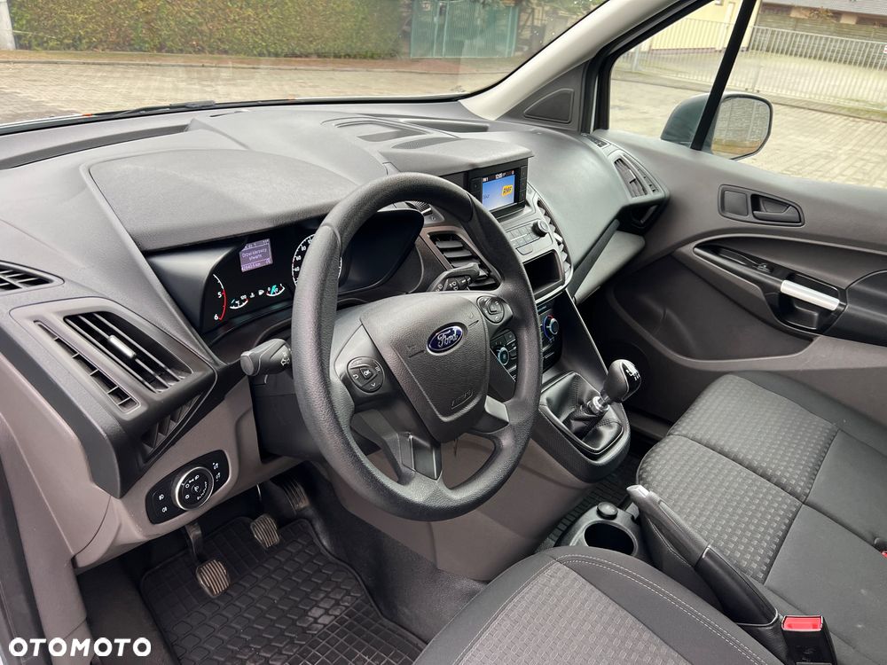 Ford Transit Connect - 16