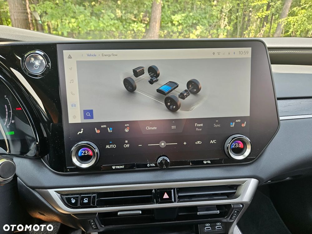 Lexus RX 350h Prestige - 31