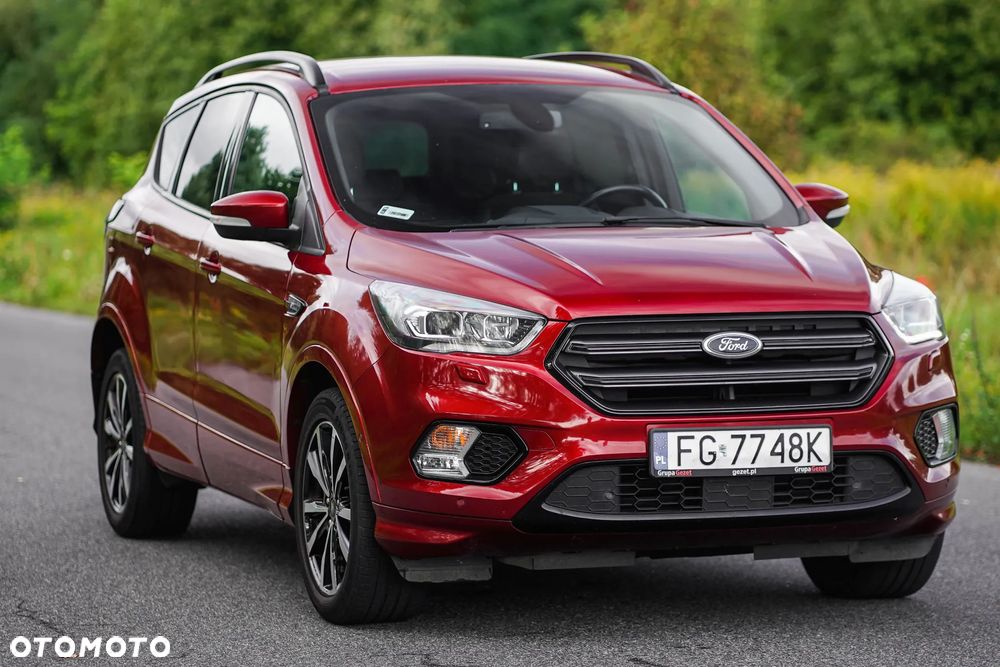 Ford Kuga 2.0 TDCi AWD ST-Line - 3