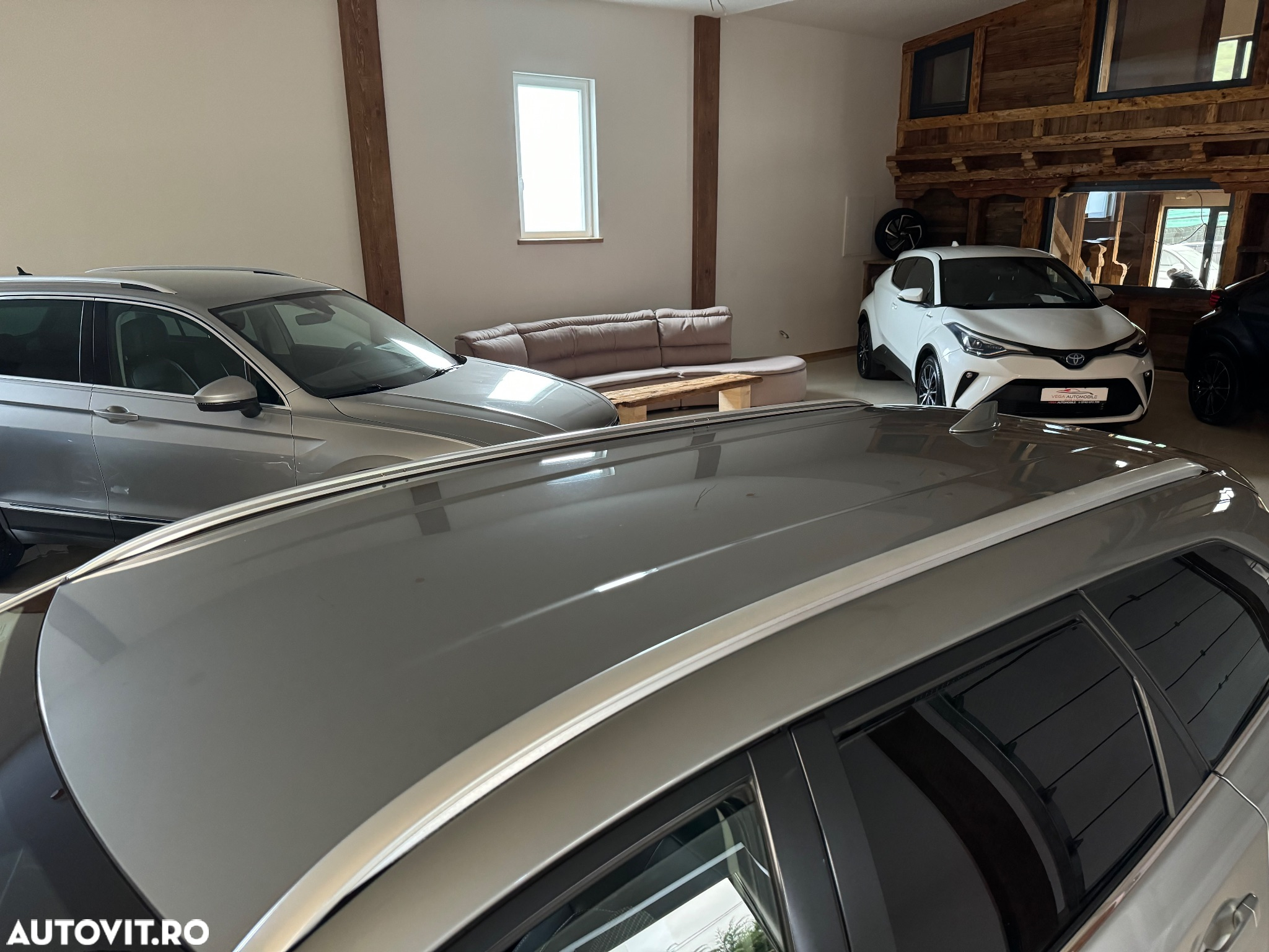Toyota Auris 1.8 VVT-i Hybrid Automatik Touring Sports Edition-S - 32