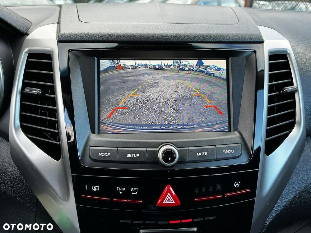 SsangYong/KGM Tivoli - 25