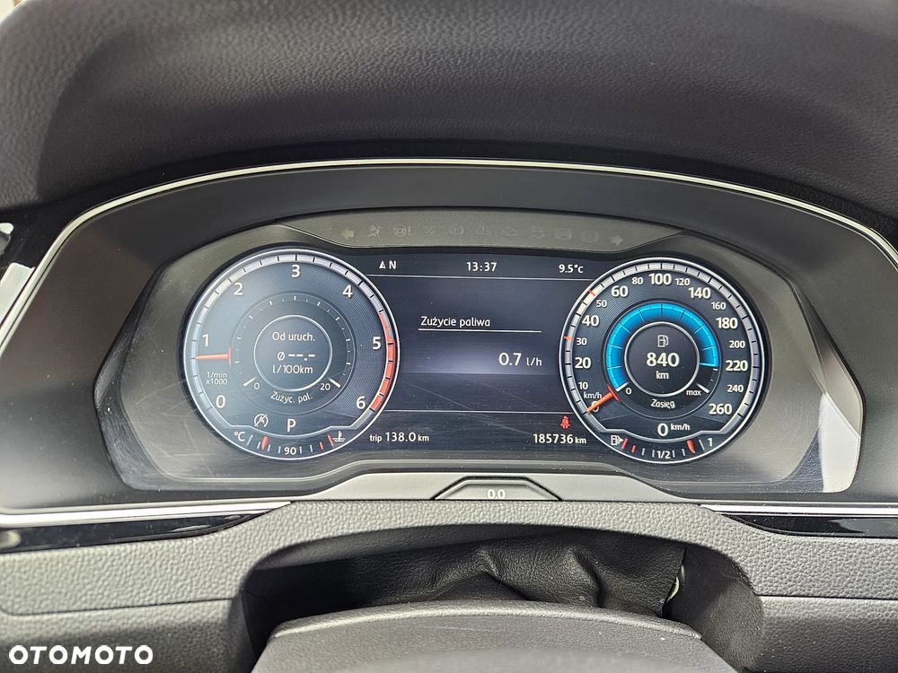 Volkswagen Passat 2.0 TDI SCR (BlueMotion Technology) DSG Highline - 17