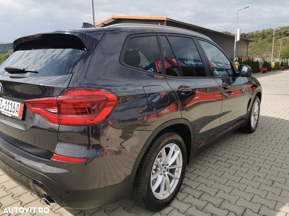 BMW X3 xDrive20d AT Advantage - 7