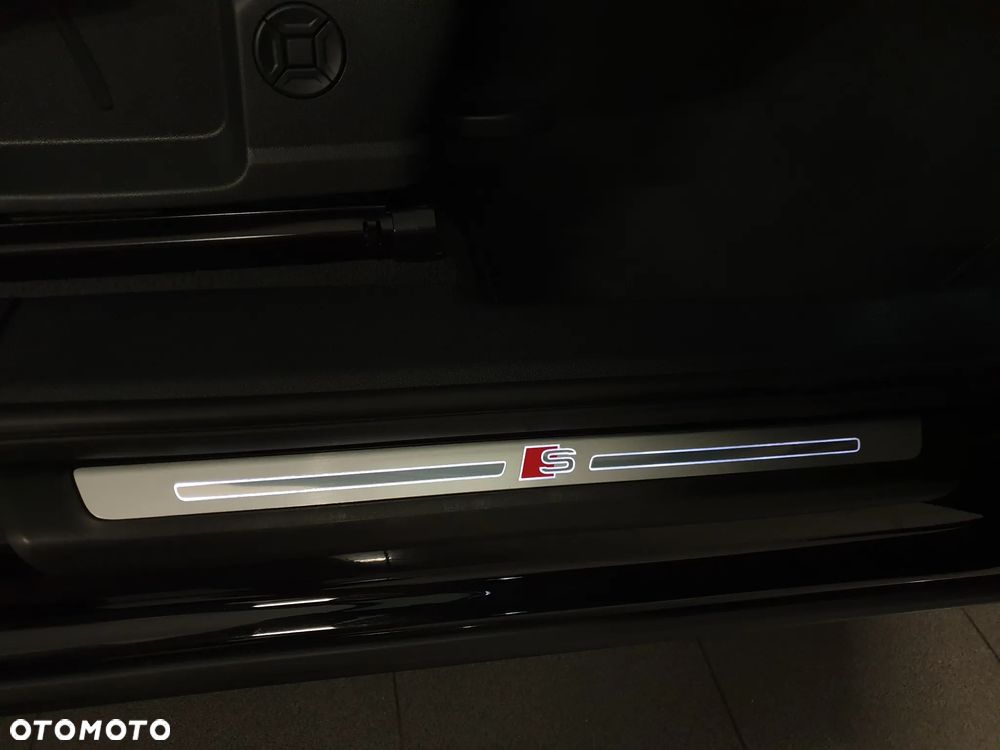 Audi Q3 Sportback 35 TDI S-Line S tronic - 28