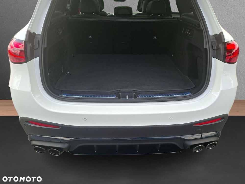 Mercedes-Benz GLC - 17