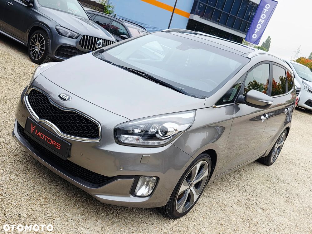 Kia Carens 1.7 CRDi XL 7os DCT - 36