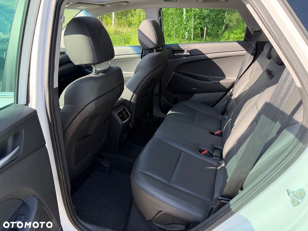 Hyundai Tucson - 12