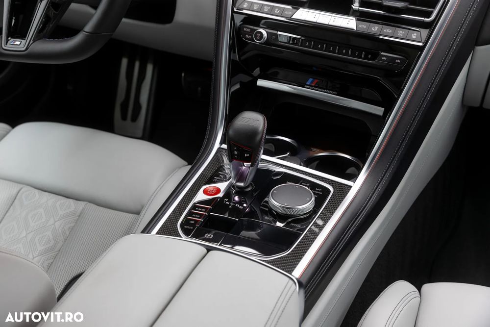 BMW M8 Competition - 40