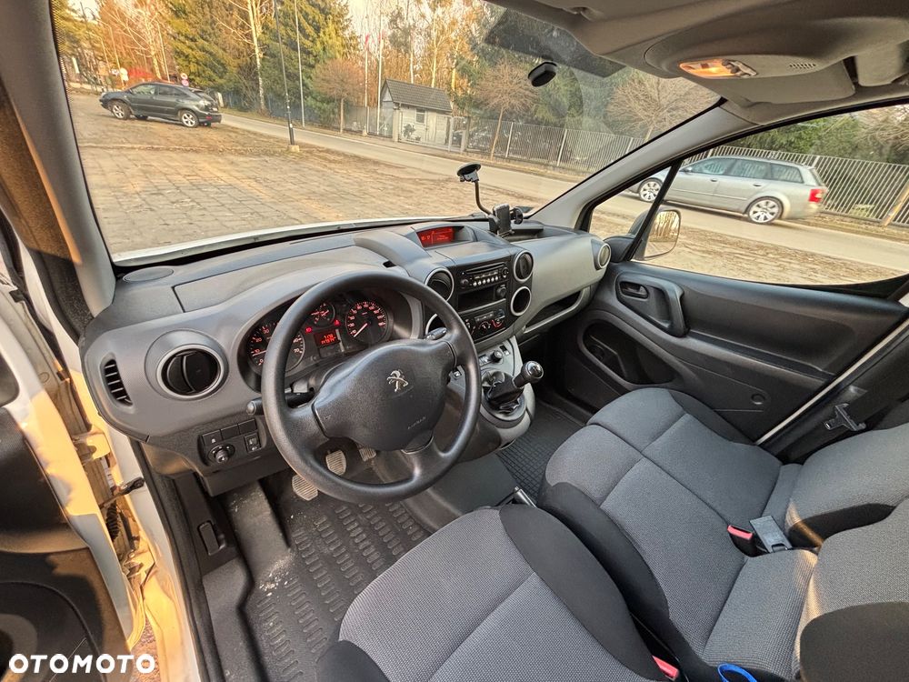 Peugeot Partner - 11