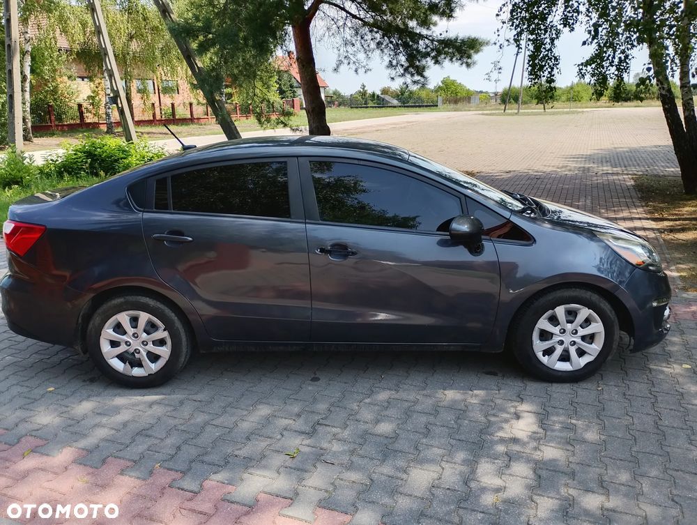 Kia Rio 1.6 EX Top - 4