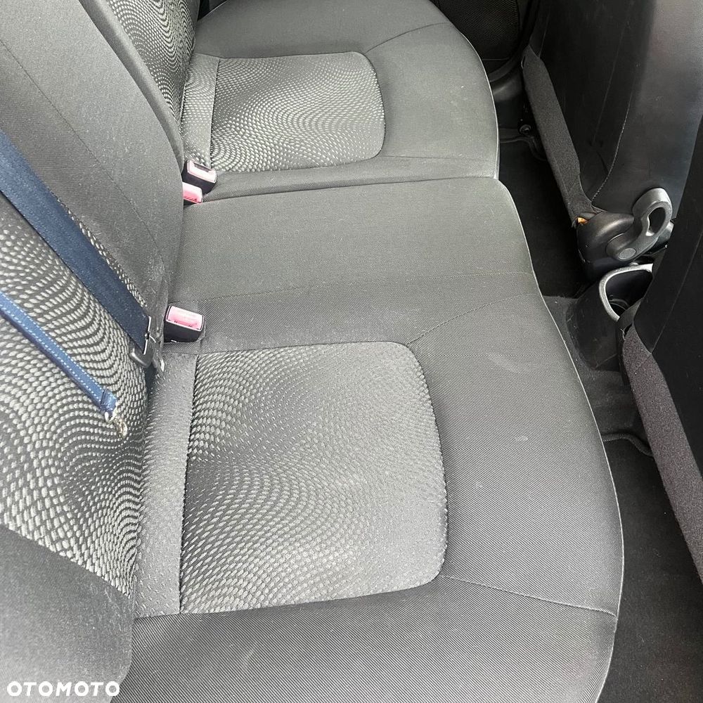 Hyundai i10 - 8
