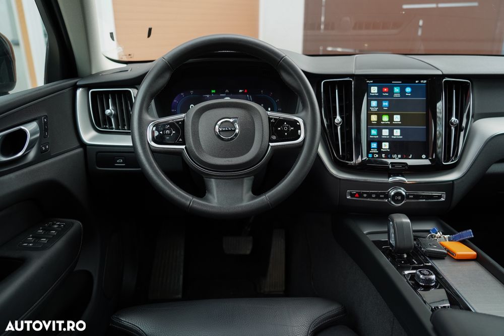 Volvo XC 60 B4 MHEV Inscription - 27