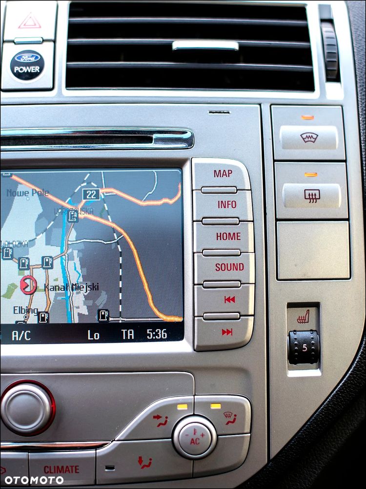 Ford Kuga - 26
