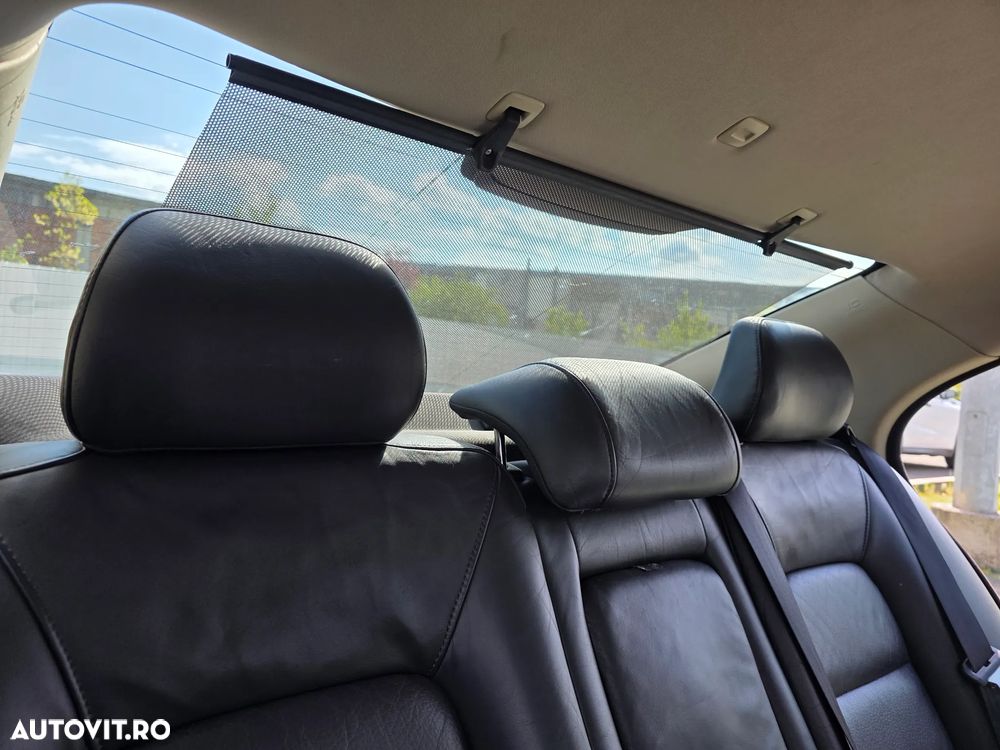 Volvo S80 2.4D Kinetic Geartronic - 12