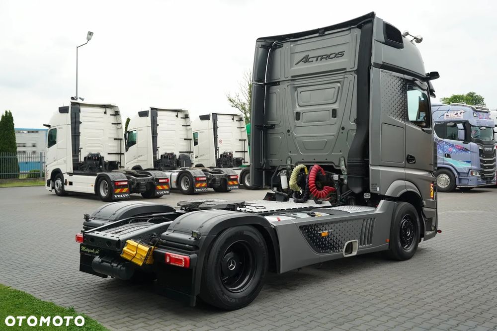 Mercedes-Benz ACTROS 1853 / GIGA SPACE / LIMITED EDITION 2 / EURO 6 - 9