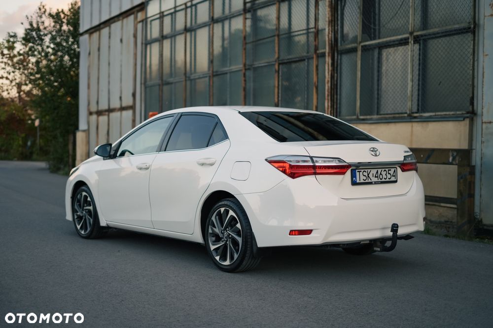 Toyota Corolla 1.6 Comfort MS - 11