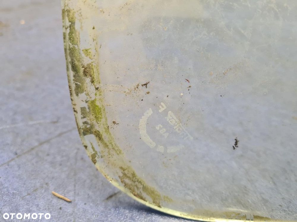 LIAZ 100. 02 SZYBA KAROSERYJNA TYŁ LEWA - 3