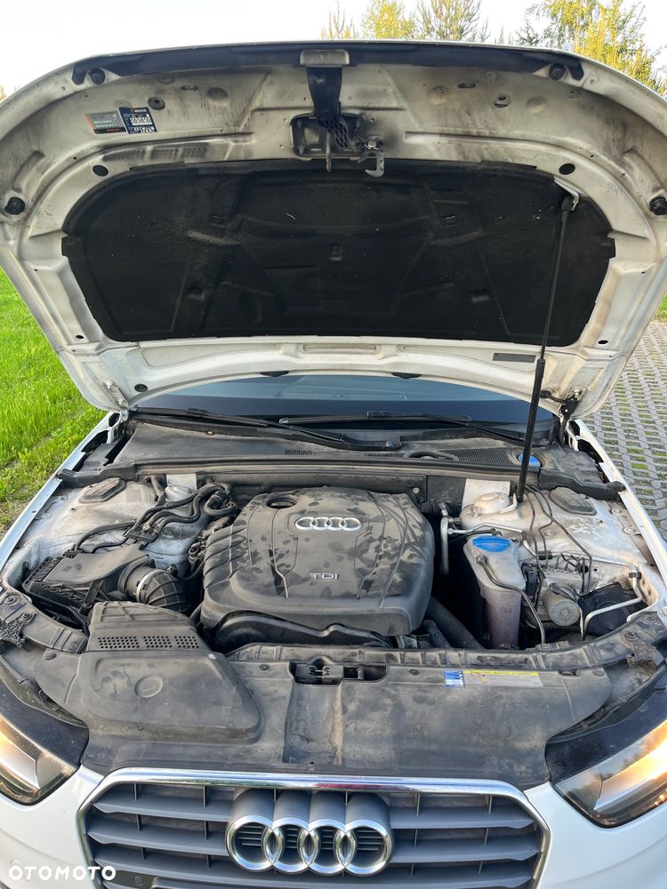 Audi A4 Avant 2.0 TDI DPF multitronic Attraction - 25