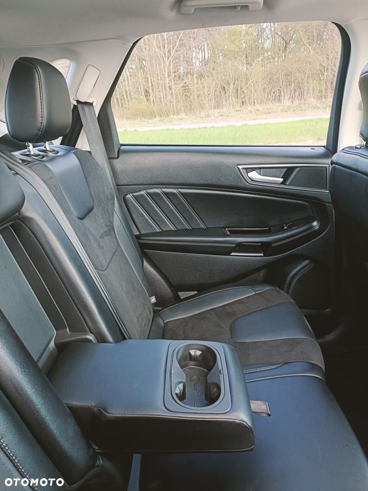 Ford Edge - 6