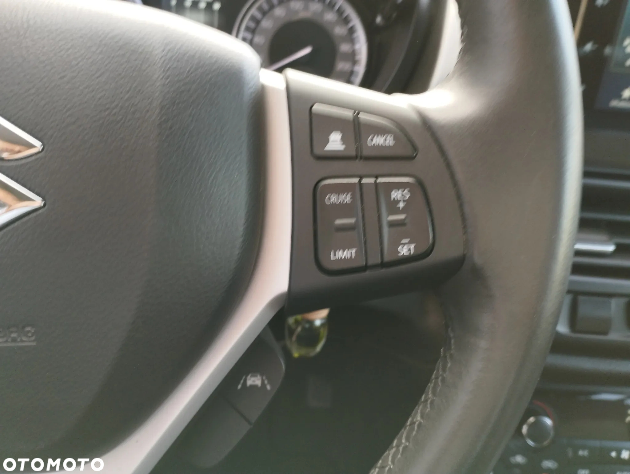 Suzuki SX4 S-Cross 1.4 SHVS Premium 4WD - 14