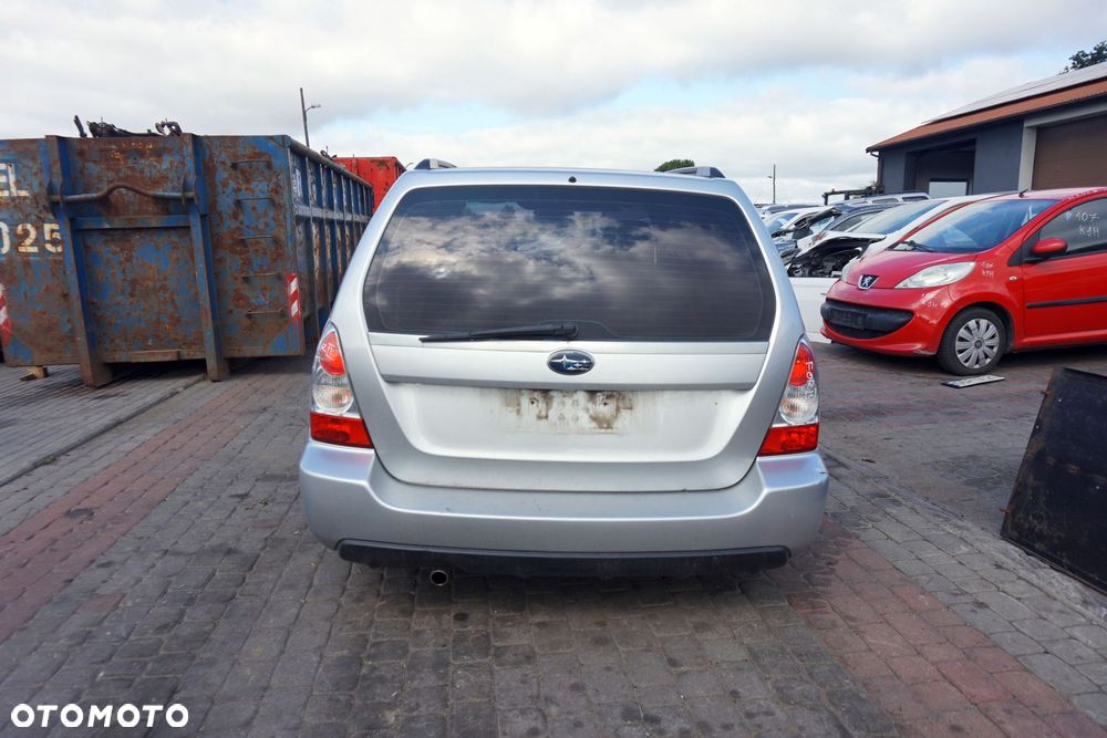 SUBARU FORESTER II SG LIFT 2005 01G 2.0 16V EJ204 157KM TY755 SREBRNY na części - 4