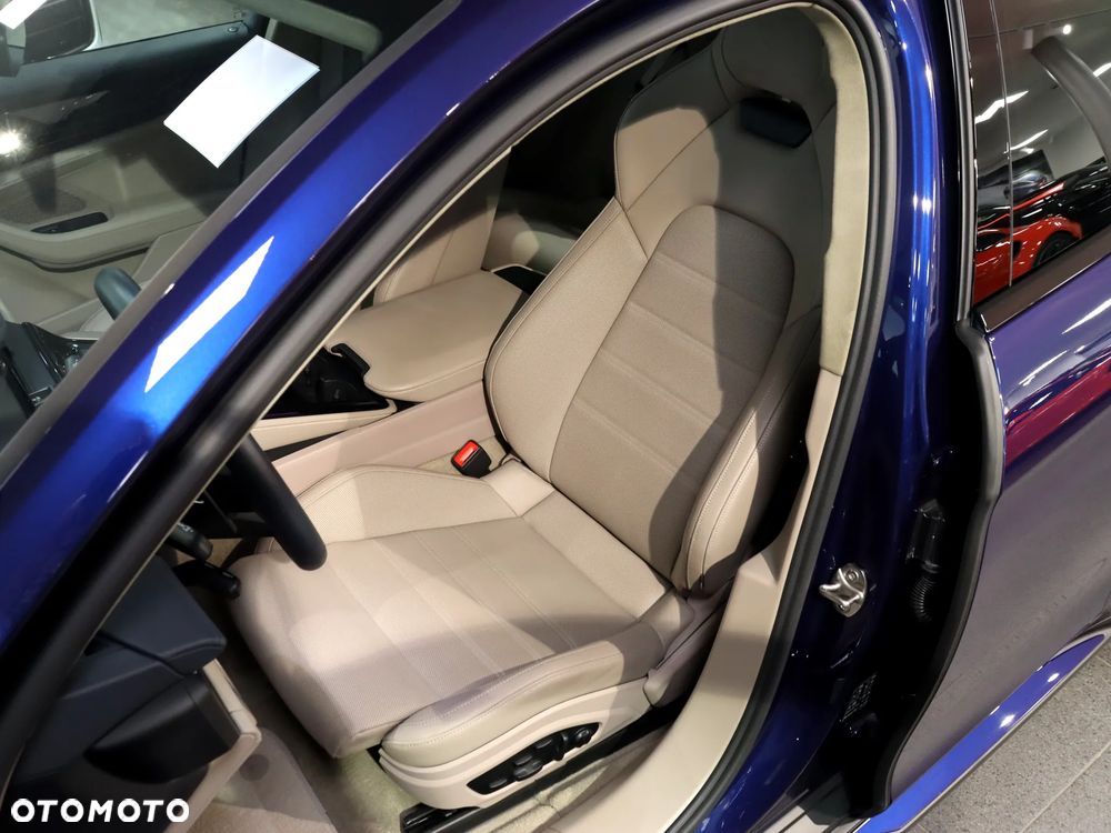 Porsche Panamera 4S E-Hybrid PHEV - 15