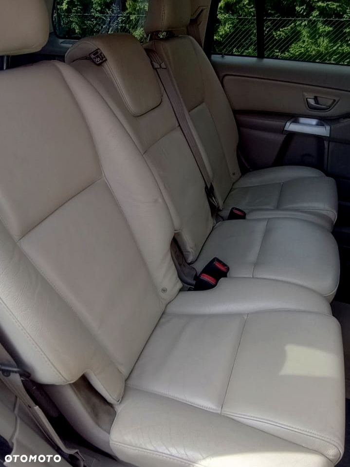 Volvo XC 90 2.4 D5 - 10