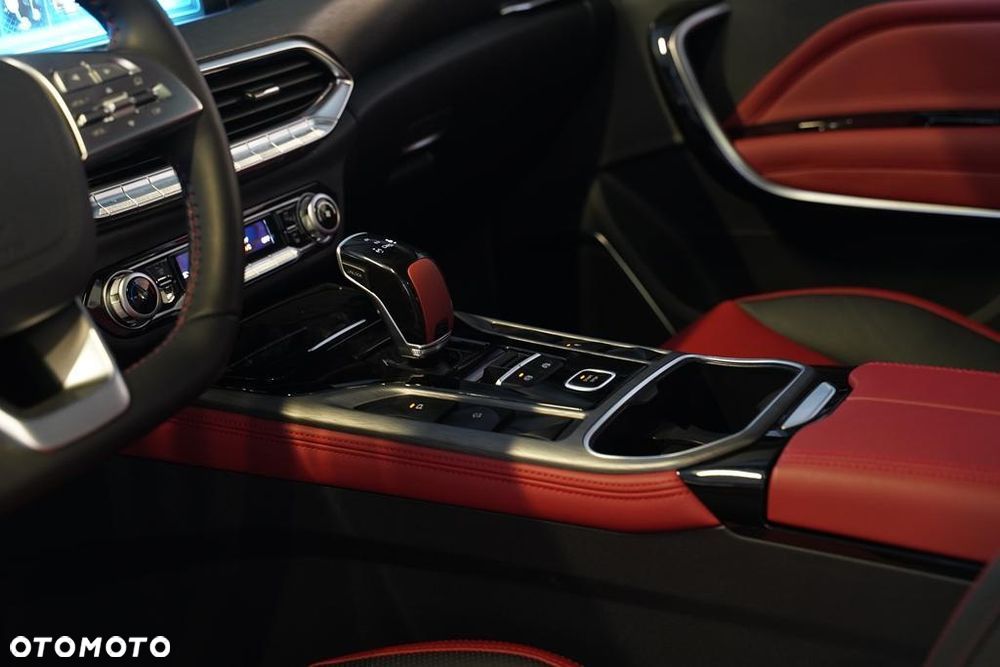 Bestune T77 1.5T Business DCT - 24