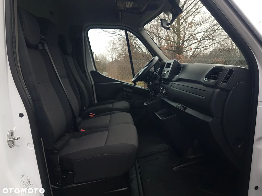 Renault MASTER CHŁODNIA AGREGAT CARRIER XARIOS 350 FUNKCJA GRZANIA IZOTERMA 4,02x2,11x1,98 ZASILANIE Z SILNIKA + ELEKTRYCZNE KLIMA - 33