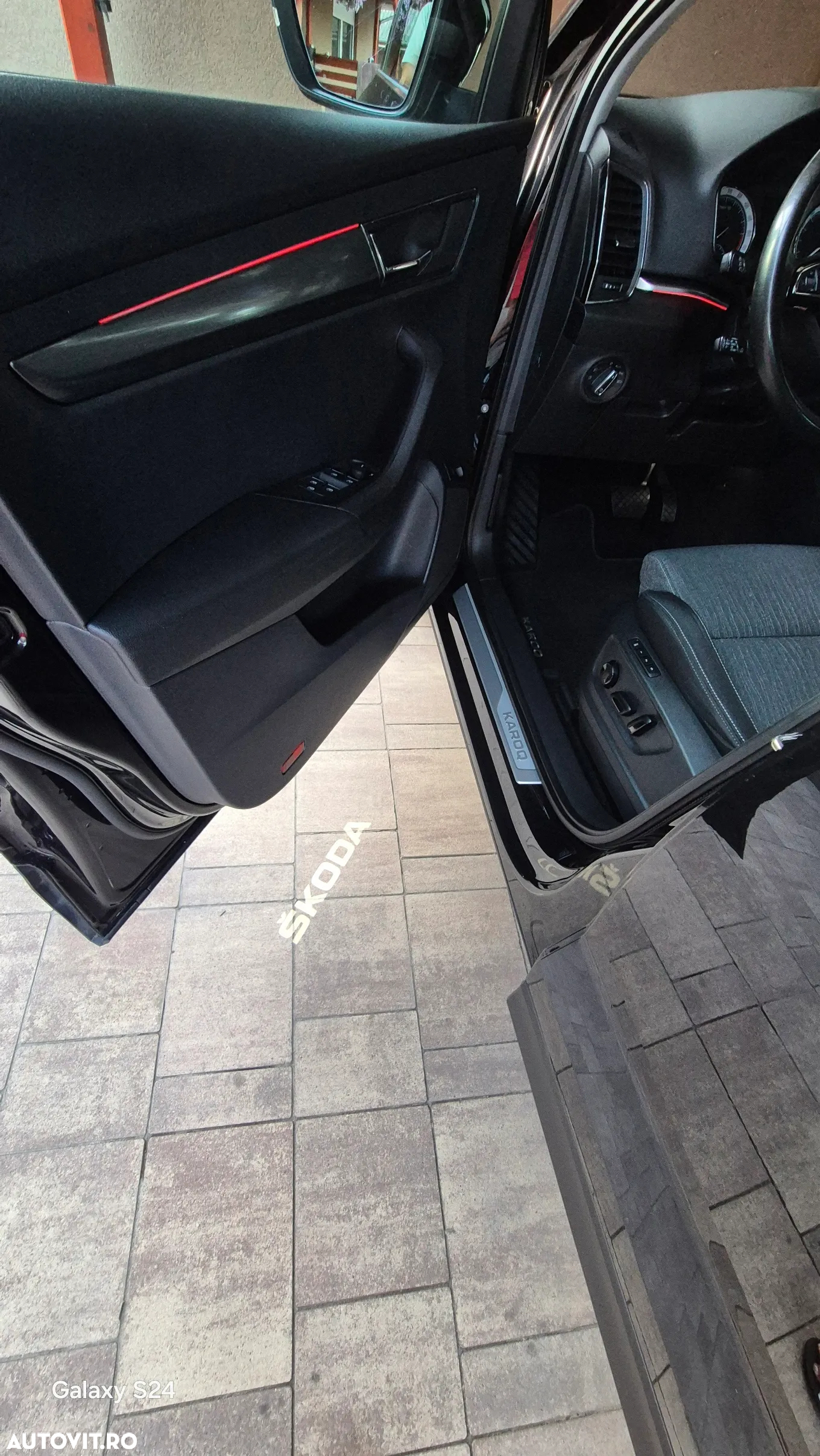 Skoda Karoq 2.0 TDI SCR 4x4 DSG Style - 36
