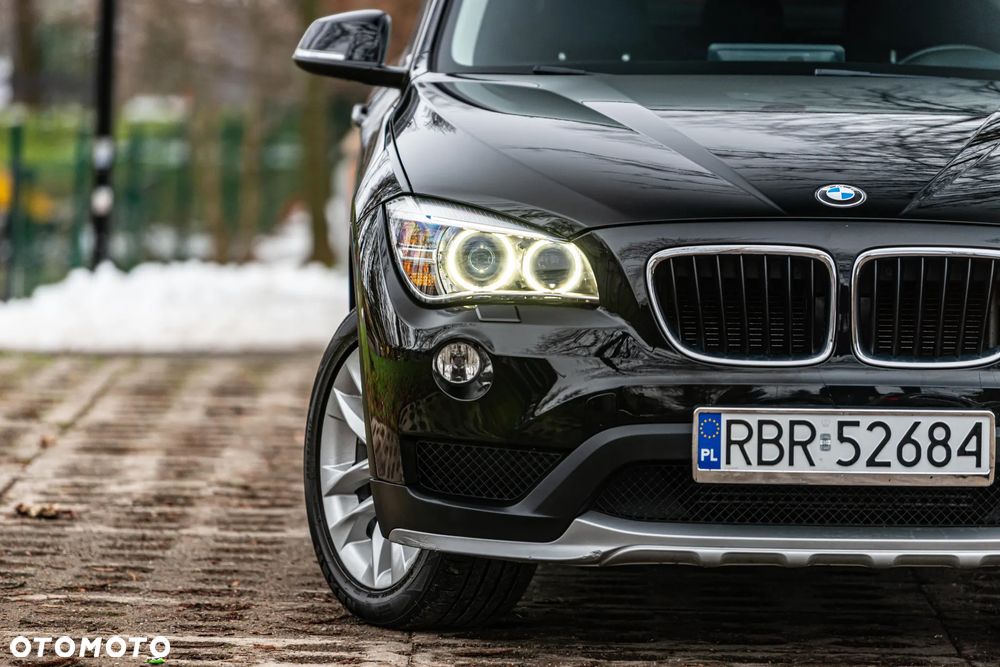 BMW X1 xDrive18d Sport Line - 13
