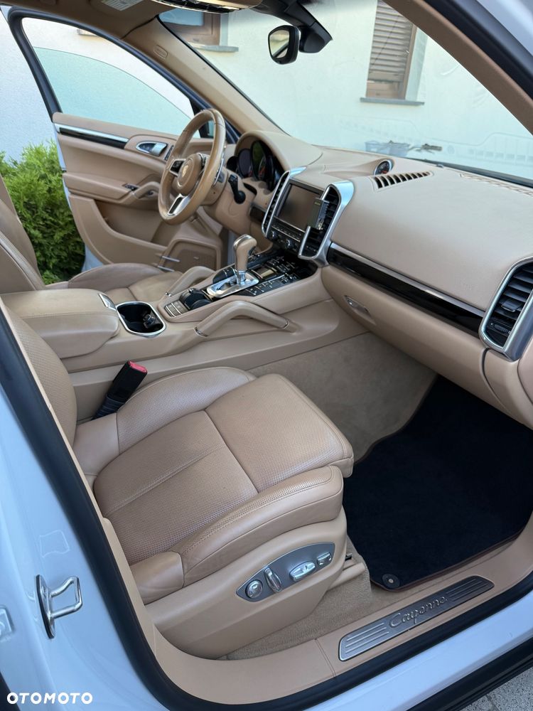 Porsche Cayenne Platinum Edition - 11