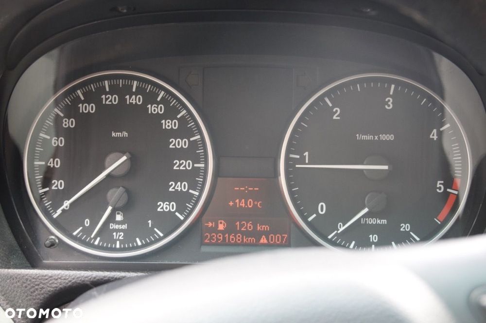 BMW Seria 3 320d - 4