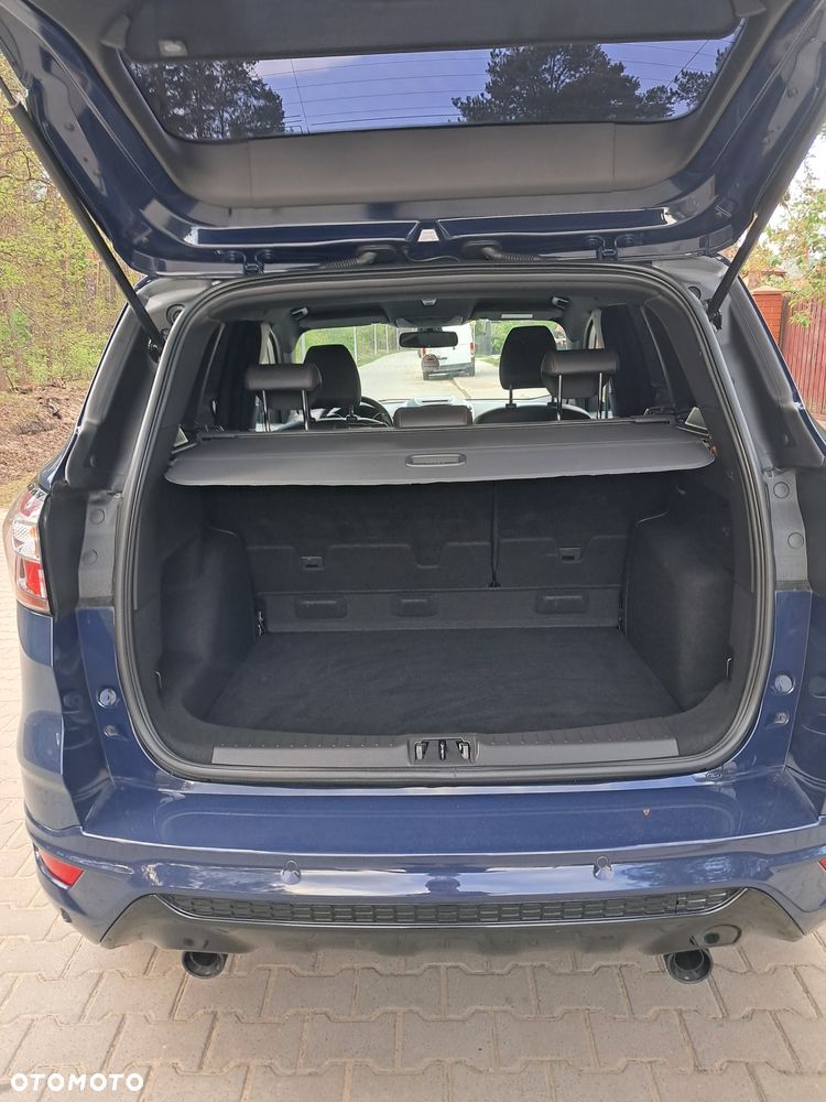 Ford Kuga 2.0 TDCi 4x4 ST-Line - 11