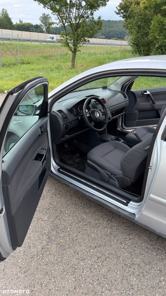 Volkswagen Polo 1.2 Comfortline - 5
