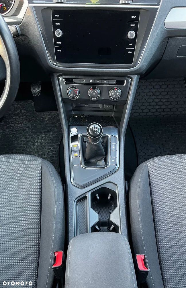 Volkswagen Tiguan 1.5 TSI EVO Trendline - 9