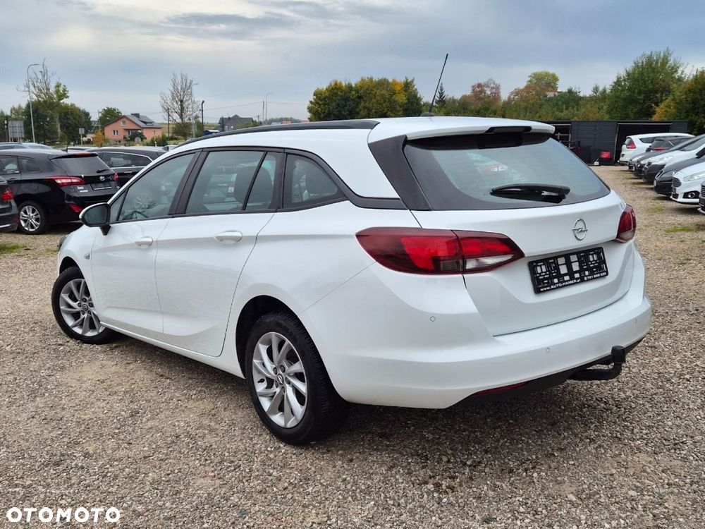 Opel Astra - 4