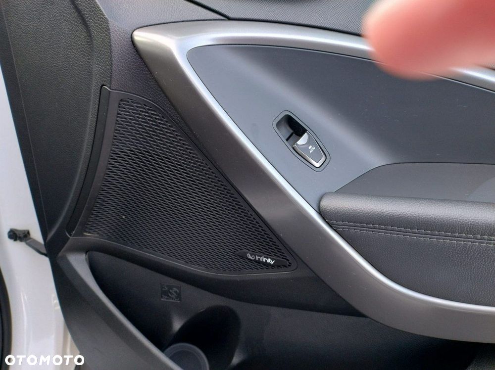 Hyundai Santa Fe - 18