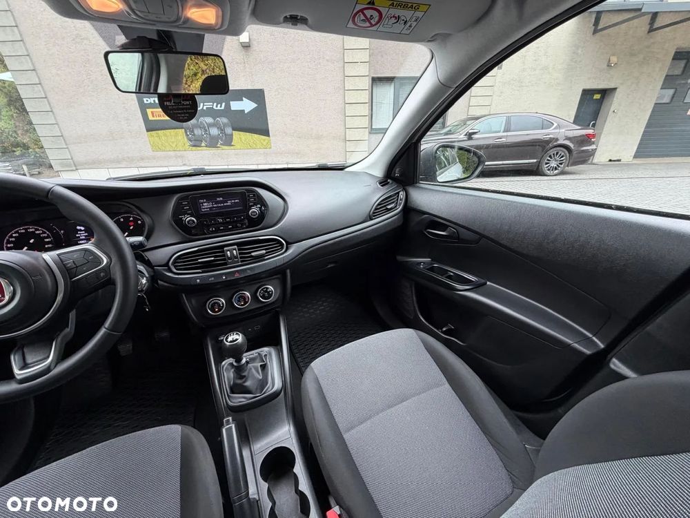 Fiat Tipo 1.4 16v Easy EU6d - 23