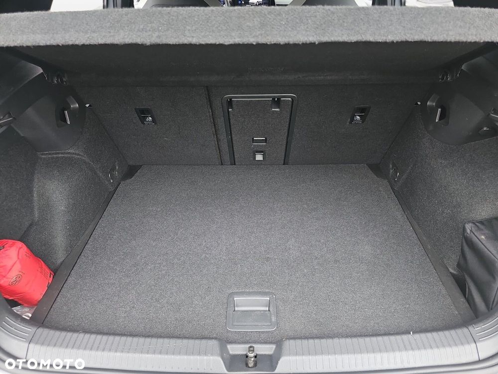 Volkswagen Golf 2.0 TDI GTD DSG - 14