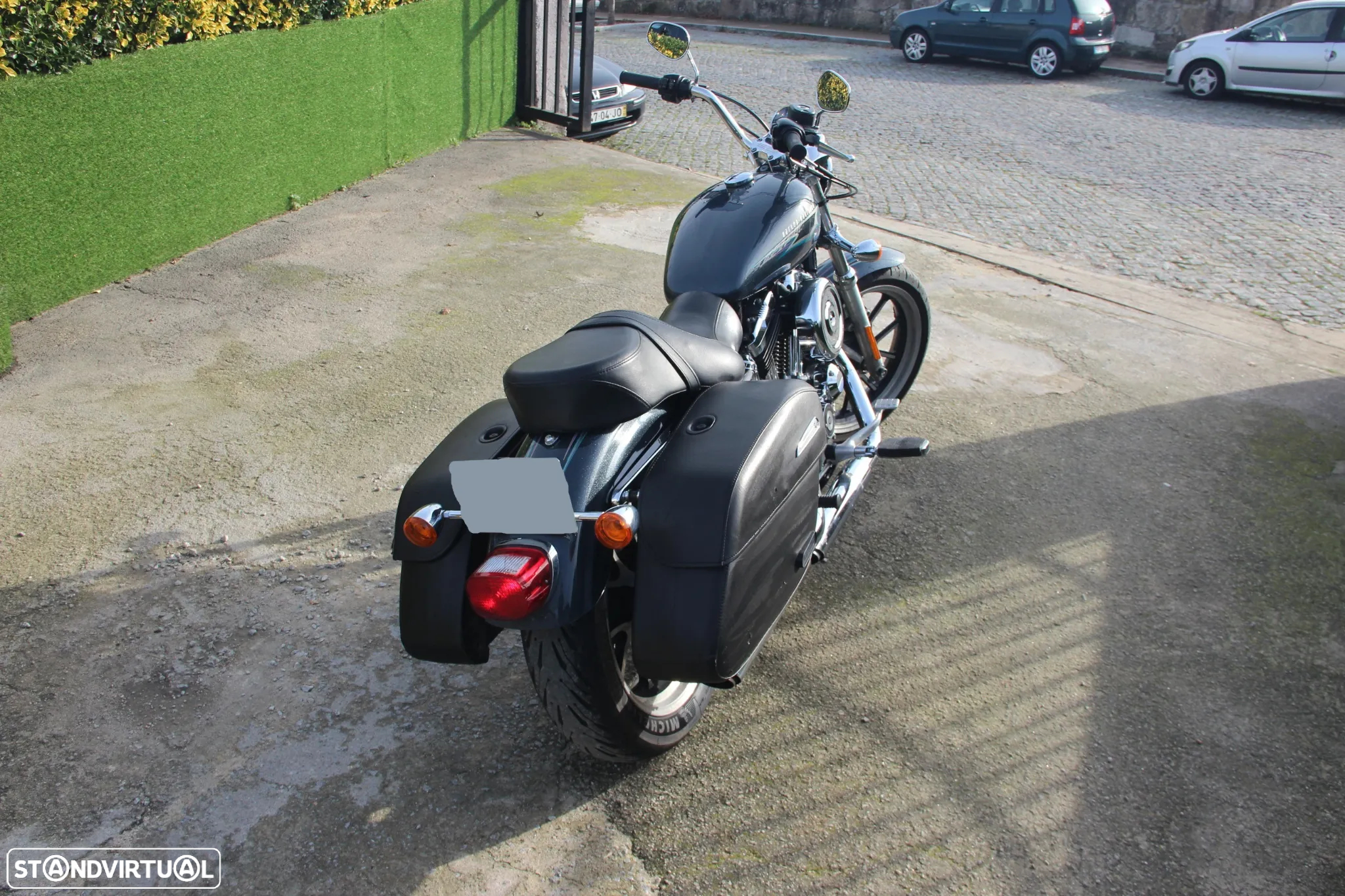 Harley-Davidson XL - 8