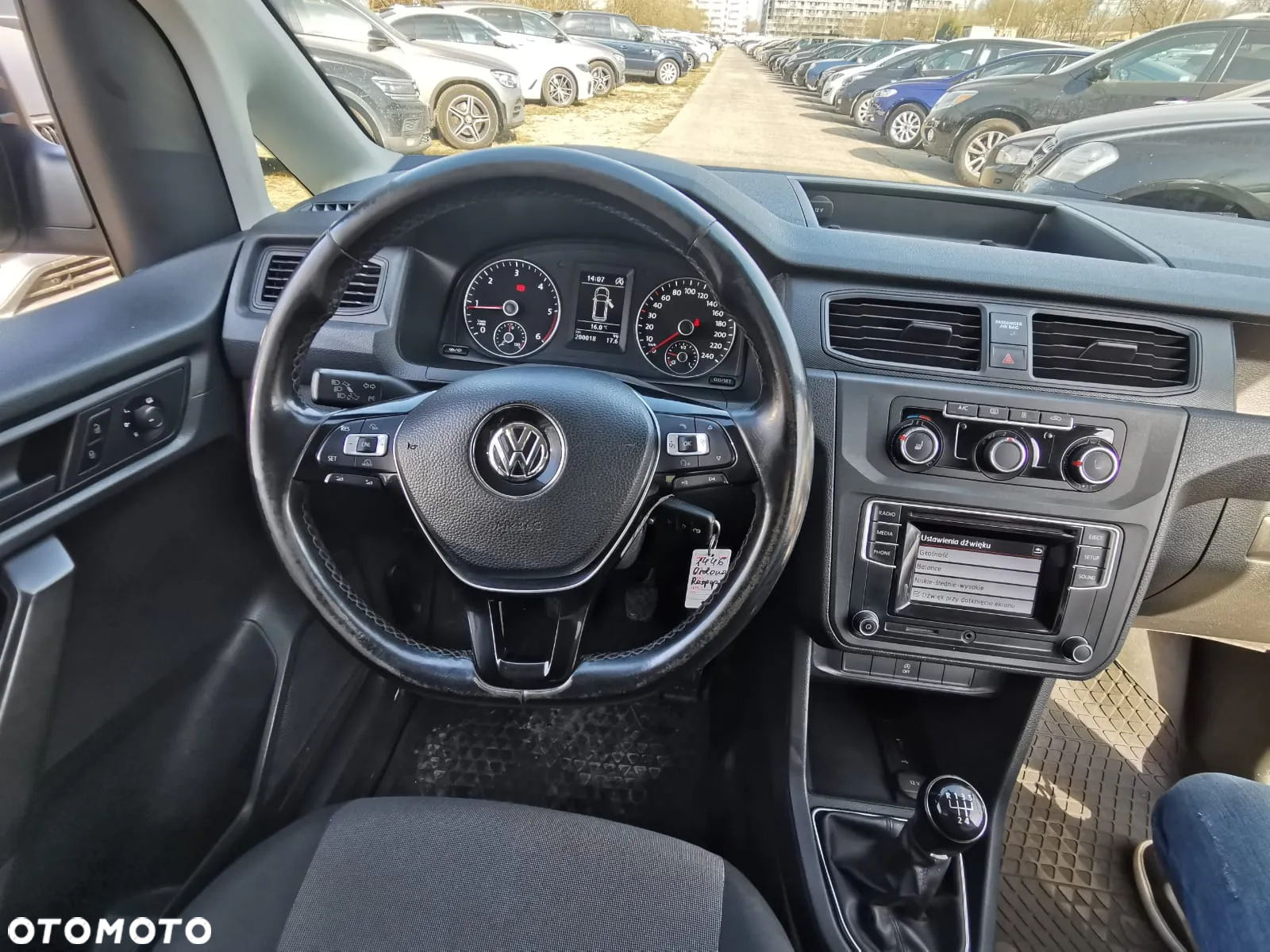 Volkswagen Caddy Long - 17